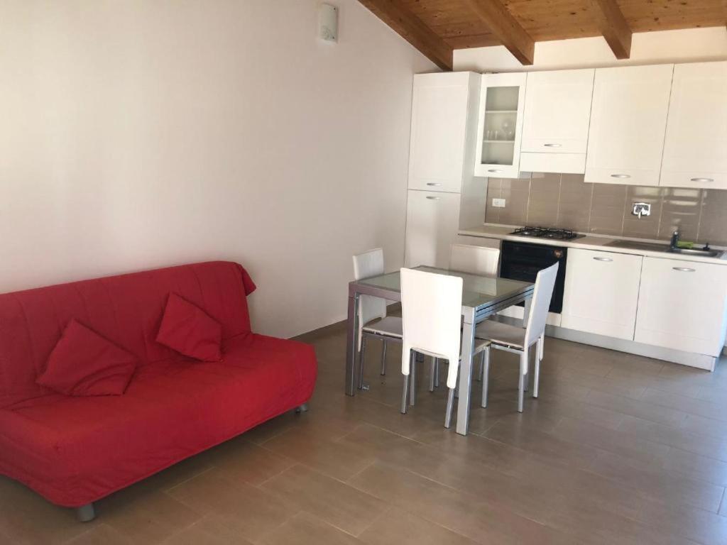 Апартаменты Trilocale Con Cortile Будони Экстерьер фото